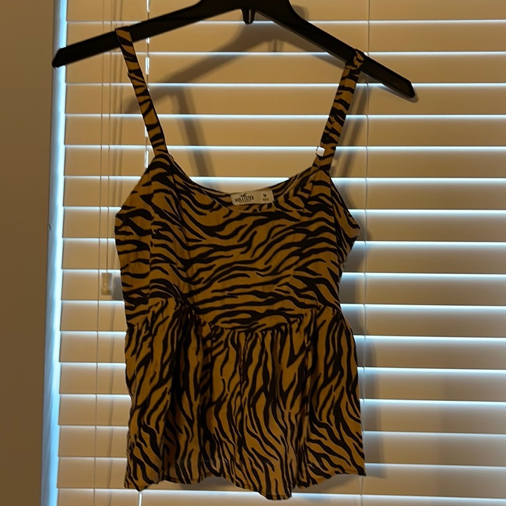 Leopard tank